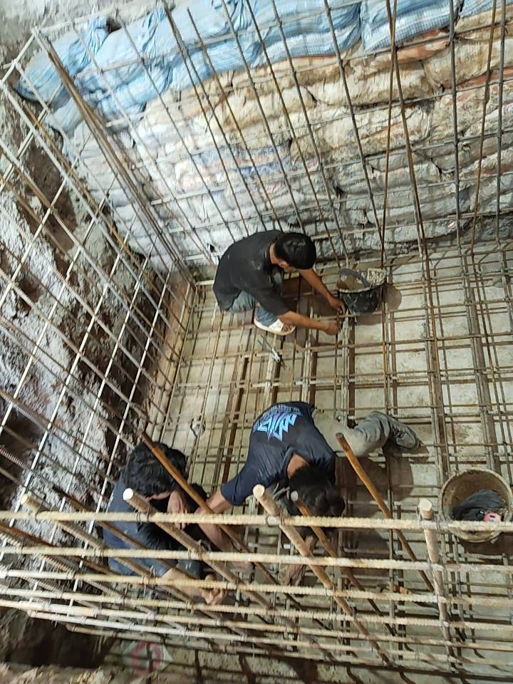 PIT STRUCTURE
